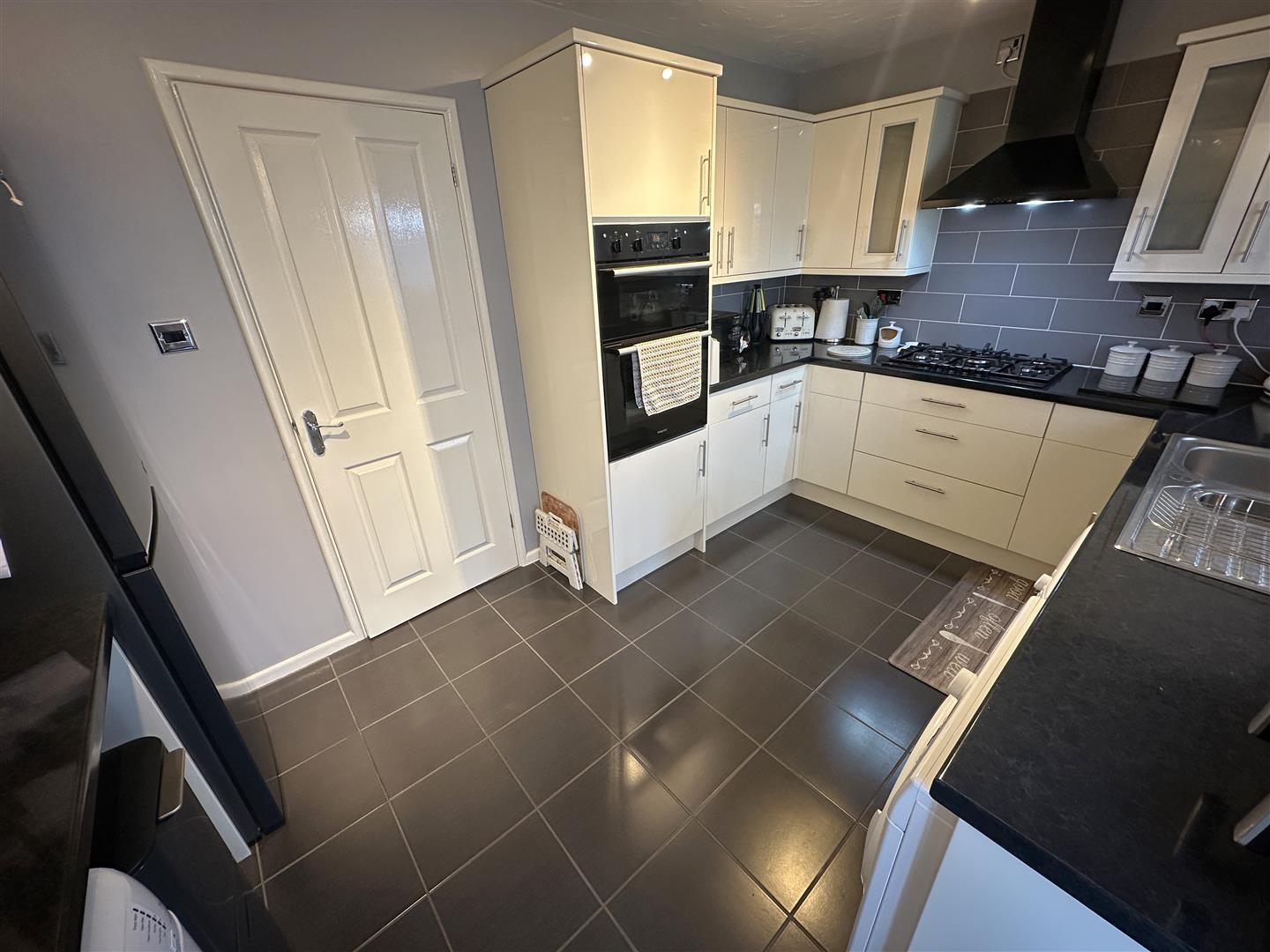 Cheltenham Drive, 